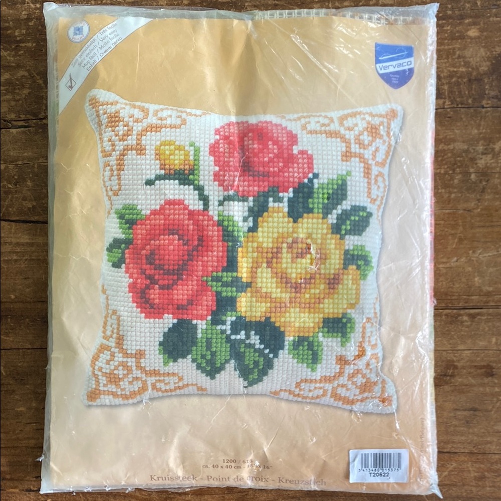 Vervaco Floral Roses Cross Stitch Pillow Cushion Kit - NEW - Sealed -